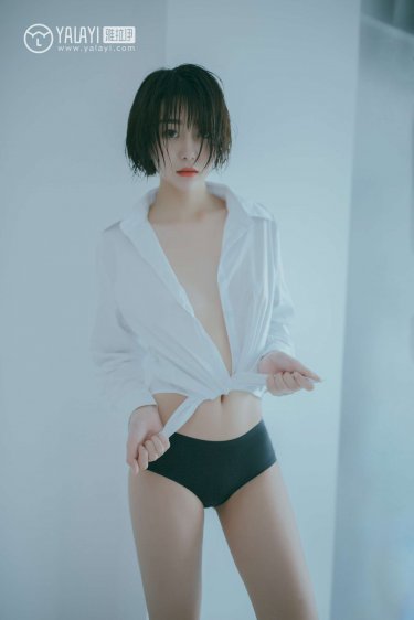 女性撒尿视频